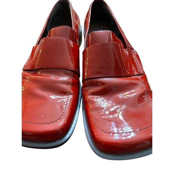 Enzo Angiolini Women's Red Patent Leather Slip On Loafers Size 6.5 - Picture 3 of 8